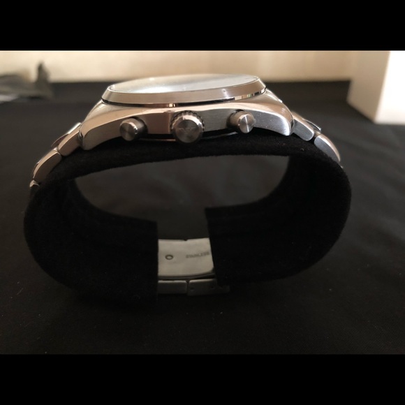 ARMANI WATCH - Picture 7 of 8